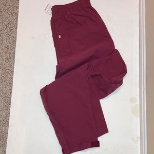 NWT Men’s Burgundy Golf Pants, Drawstring +Elastic Waist; Adjustable Ankles; SzM